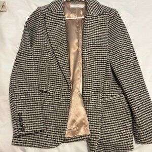 Astr The Label Rachel Houndstooth Blazer